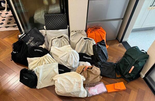 张家港市回收奢侈品衣服.jpg